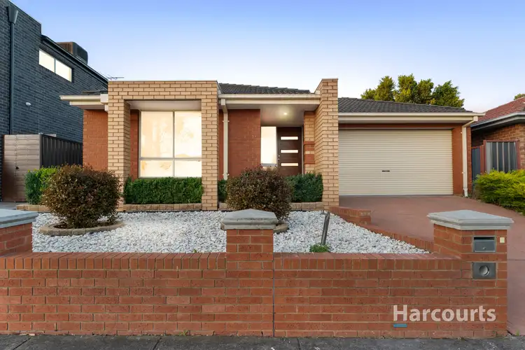5 Settlers Way, Cairnlea VIC 3023