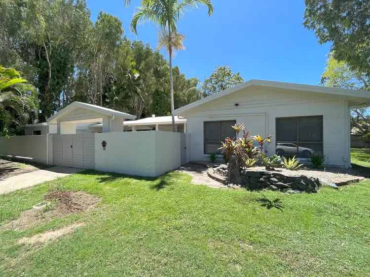 42 Riverside Parade, Trinity Park QLD 4879