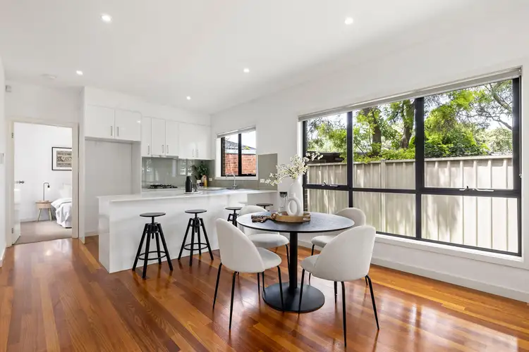 4/9 West Court, Airport West VIC 3042