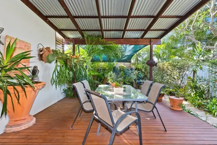 Second view of Homely semi-detached listing, 2/135 Laguna Avenue, Palm Beach QLD 4221