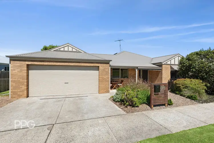 85 Simson Street