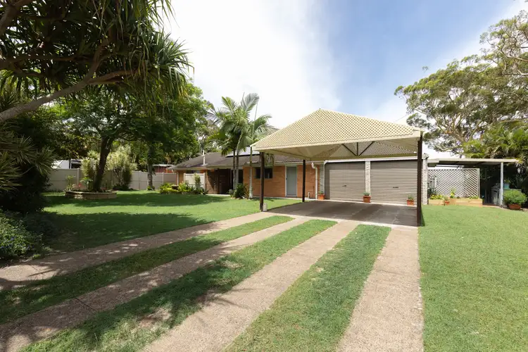 Second view of Homely house listing, 5 Illawong Crescent, Dunwich QLD 4183