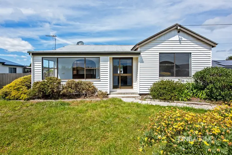 15 Gibson Street, Smithton TAS 7330