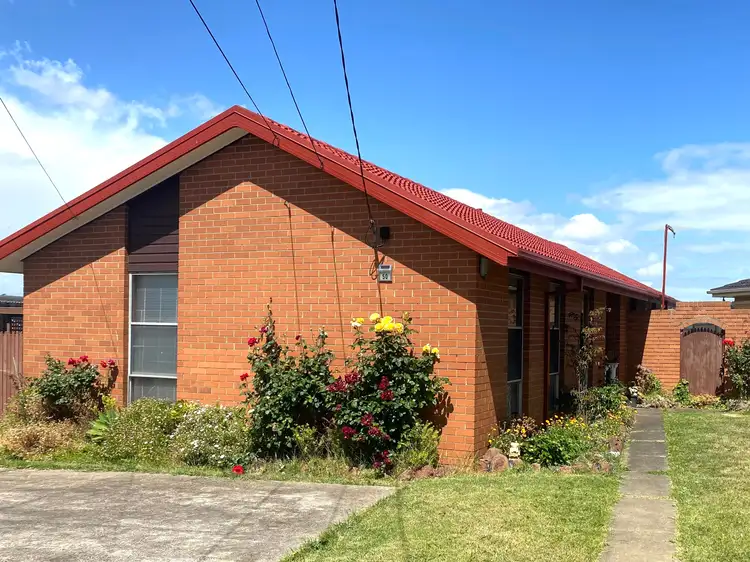 50 Erinbank Crescent