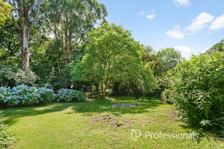 56 Barbers Road, Kalorama VIC 3766