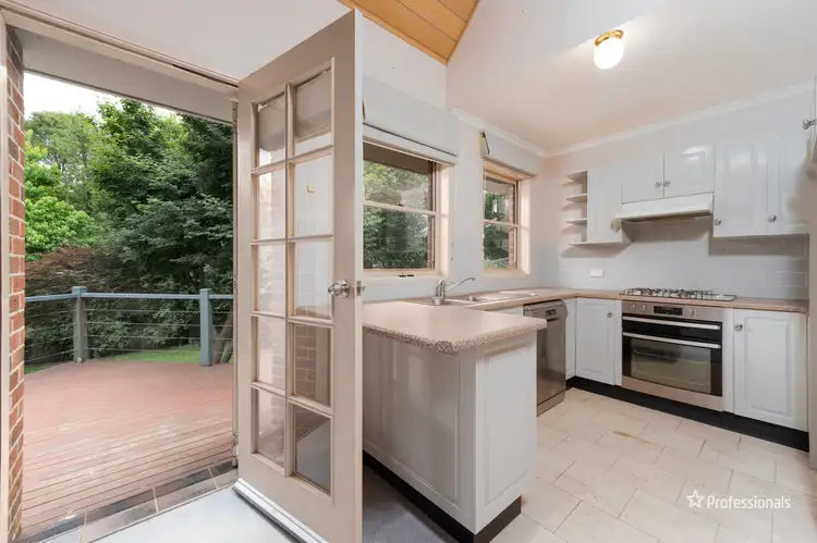 Second view of Homely house listing, 2/3 Carlow Close, Armidale NSW 2350