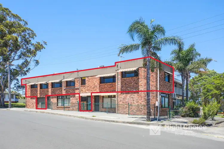 Main view of Homely townhouse listing, 2/52 Kimbeth Crescent, Albion Park Rail NSW 2527