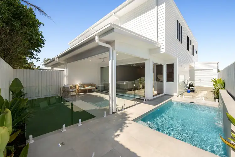 1/15 Curbarra Street, Buddina QLD 4575