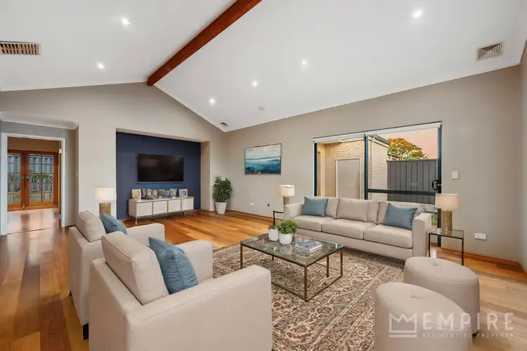 7a Brooksby Street, Melville WA 6156