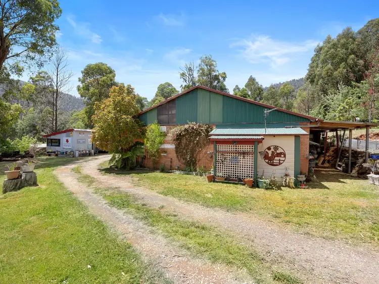 11 Hill Avenue, Marysville VIC 3779