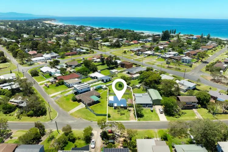15 Whistler Street, Culburra Beach NSW 2540