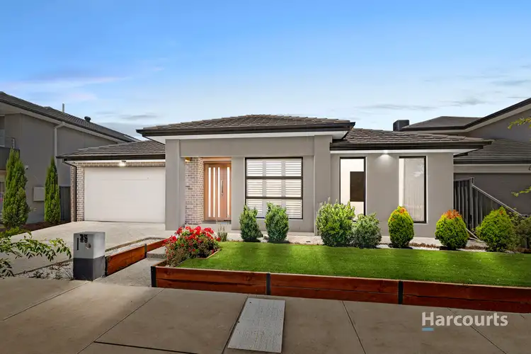 25 Lightsview Boulevard, Rockbank VIC 3335