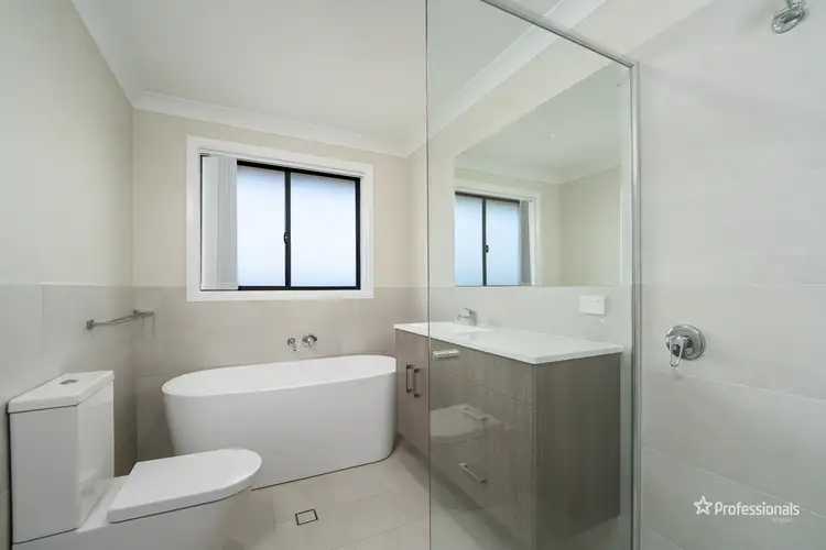 Fourth view of Homely apartment listing, 1/46 Spearmount Drive, Armidale NSW 2350