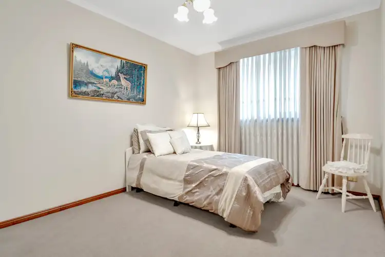 Sixth view of Homely house listing, 8 Westleigh Place, Keilor East VIC 3033