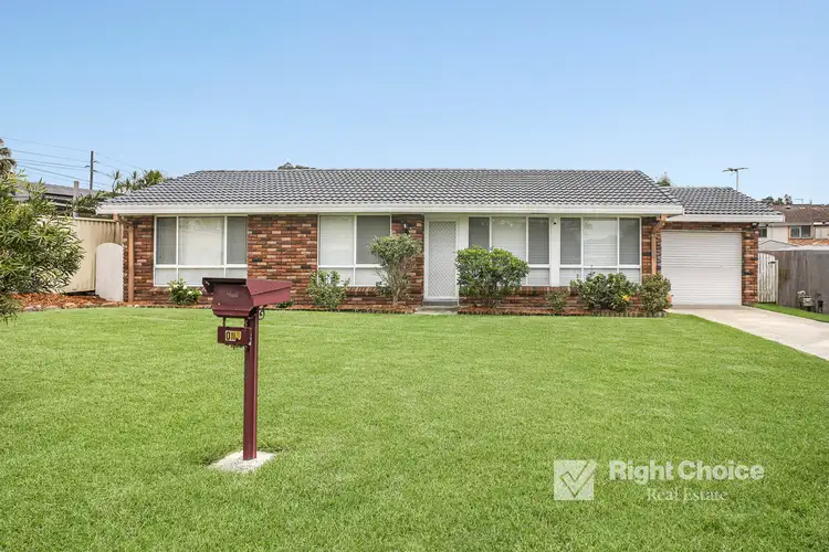 1 Hughes Drive, Albion Park NSW 2527