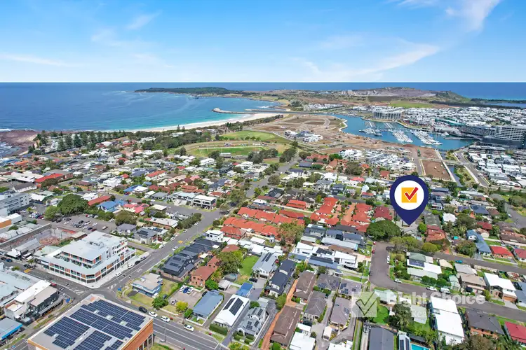 Main view of Homely townhouse listing, 2/1-3 Robertson Street, Shellharbour NSW 2529