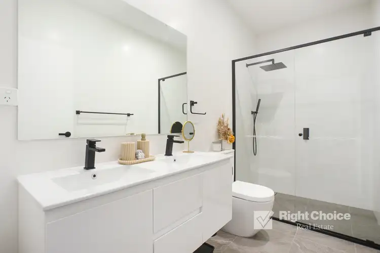 Sixth view of Homely house listing, 27 Paul Circuit, Tullimbar NSW 2527