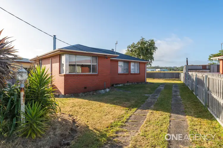 37 Martin Street, Wynyard TAS 7325