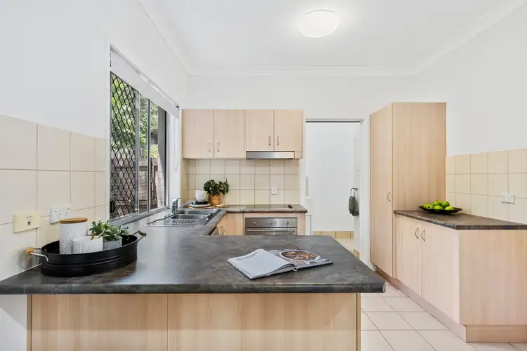 Fifth view of Homely townhouse listing, 4/34 Creighton Street, Mount Gravatt QLD 4122