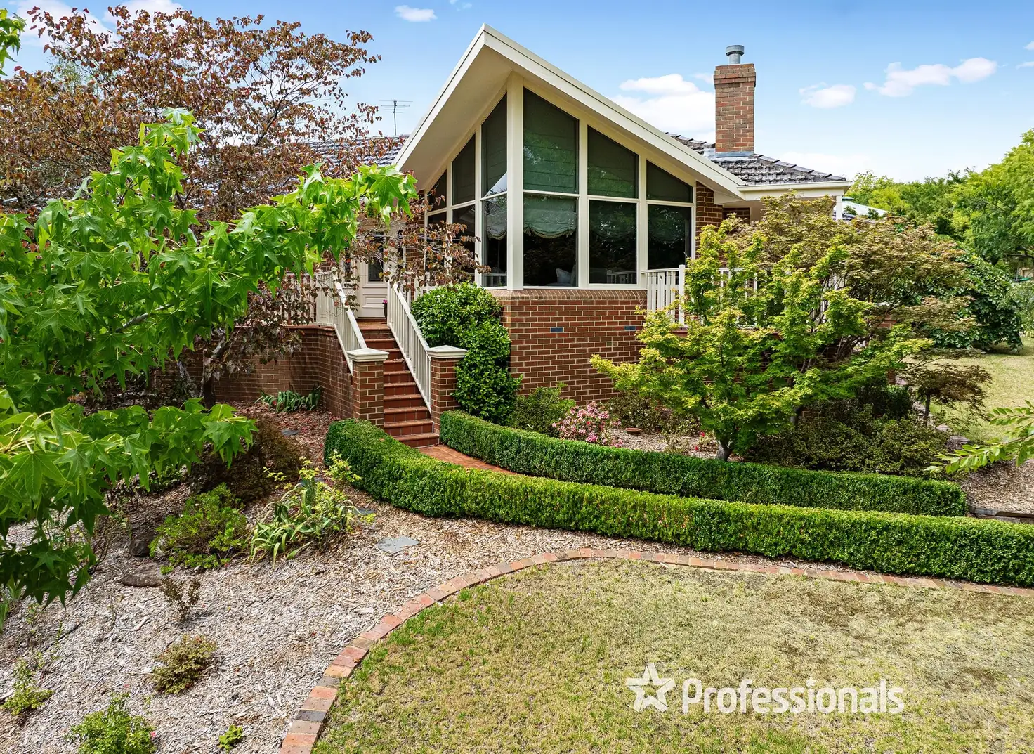 Main view of Homely house listing, 17 Yarraridge Drive, Chirnside Park VIC 3116