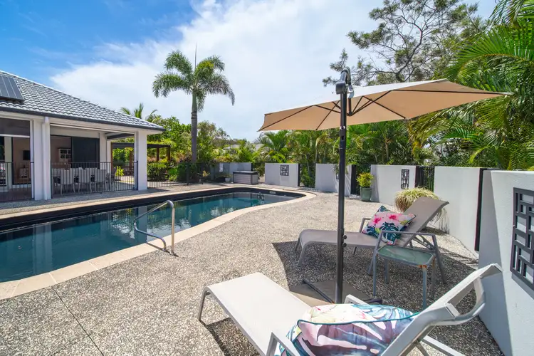 29 Baker Finch Place, Twin Waters QLD 4564