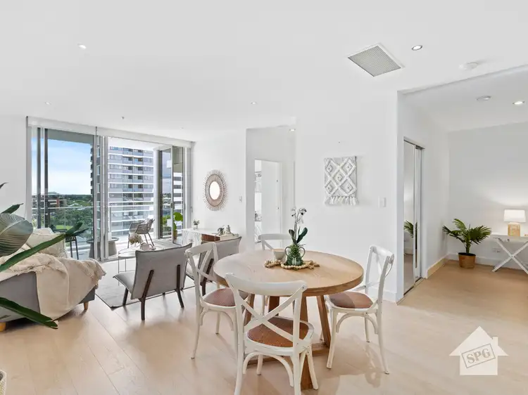 4030/37C Harbour Road, Hamilton QLD 4007
