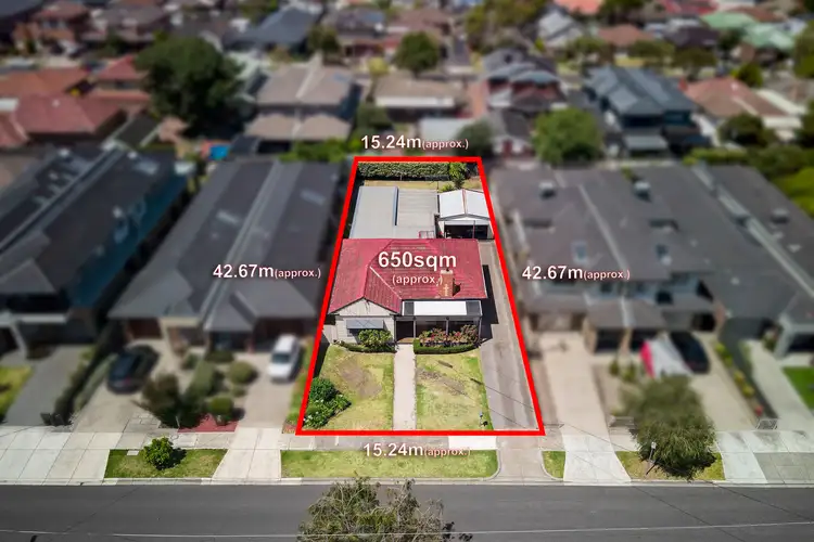 43 Carrington Road, Niddrie VIC 3042