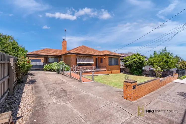 1 Harrington Road, Airport West VIC 3042