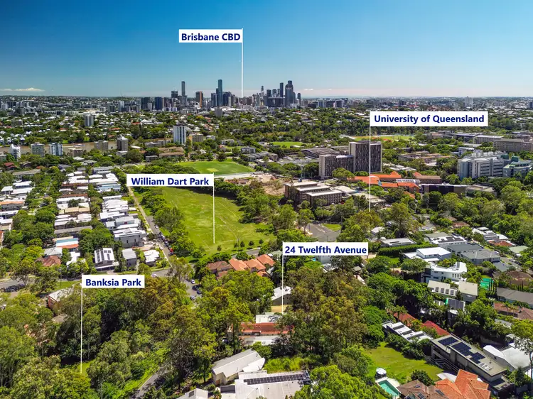 3/24 Twelfth Avenue, St Lucia QLD 4067