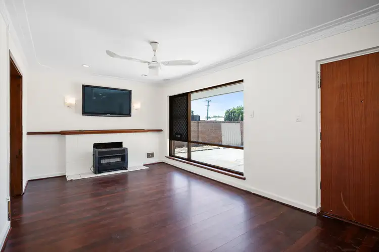 251 Spencer Road, Thornlie WA 6108