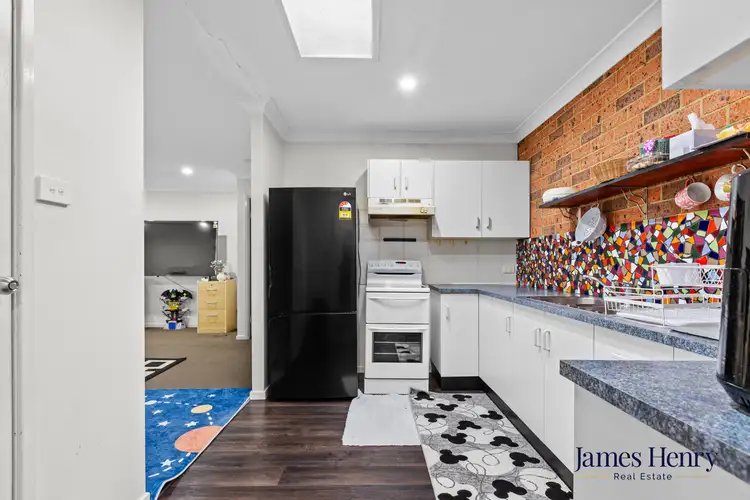 Sixth view of Homely unit listing, 1/52 Waterbush Crescent, Woodberry NSW 2322