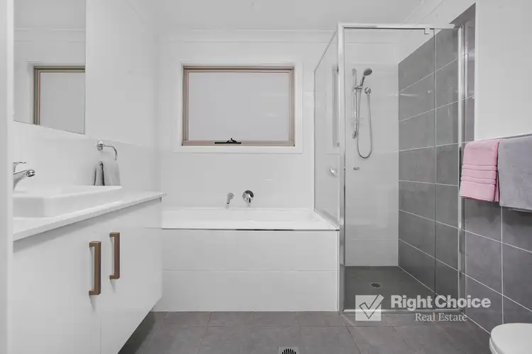 Sixth view of Homely townhouse listing, 4/23 Tabourie Close, Flinders NSW 2529