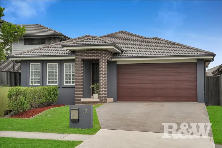 32 Victor Street, Gregory Hills NSW 2557