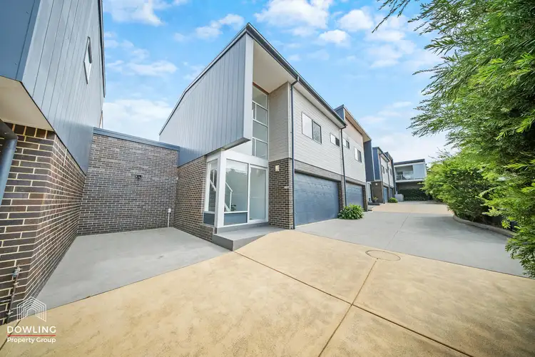 2/34 Karoola Road, Lambton NSW 2299