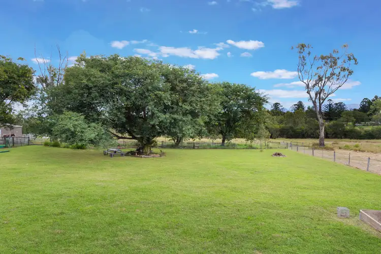 35 Muller Road, Fassifern QLD 4309