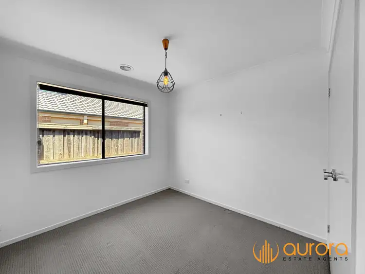 Fifth view of Homely house listing, 5 Nutmeg Close, Berwick VIC 3806