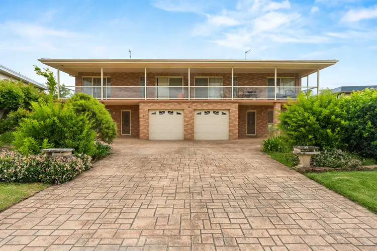14 Riverview Road