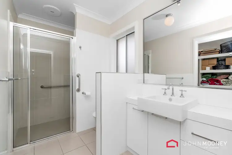 Fifth view of Homely villa listing, 1/7 Clarence Place, Tatton NSW 2650