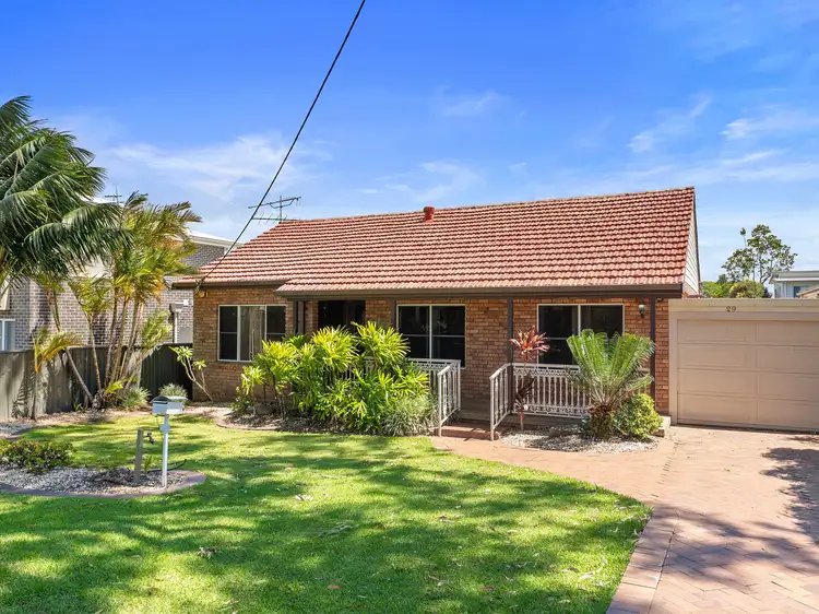 29 Chipilly Avenue, Engadine NSW 2233