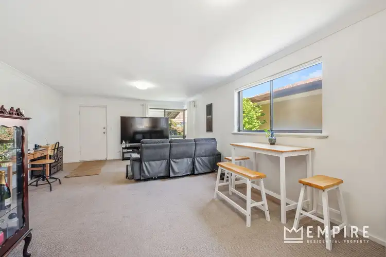 Fifth view of Homely villa listing, 2/5 Kitchener Road, Melville WA 6156