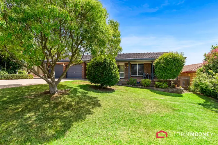 36 Merinda Crescent, Kooringal NSW 2650