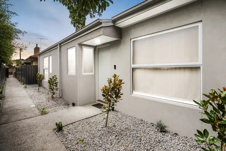 2/41 Perrett Avenue, St Albans VIC 3021