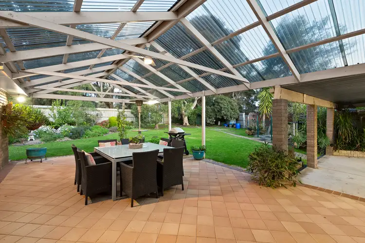 13 Regal Court, Vermont South VIC 3133