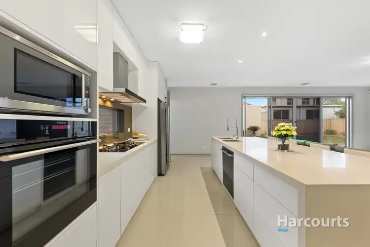 Second view of Homely house listing, 5 Lomandra Way, Cairnlea VIC 3023