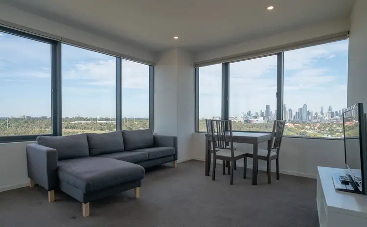 18 Mt Alexander Road