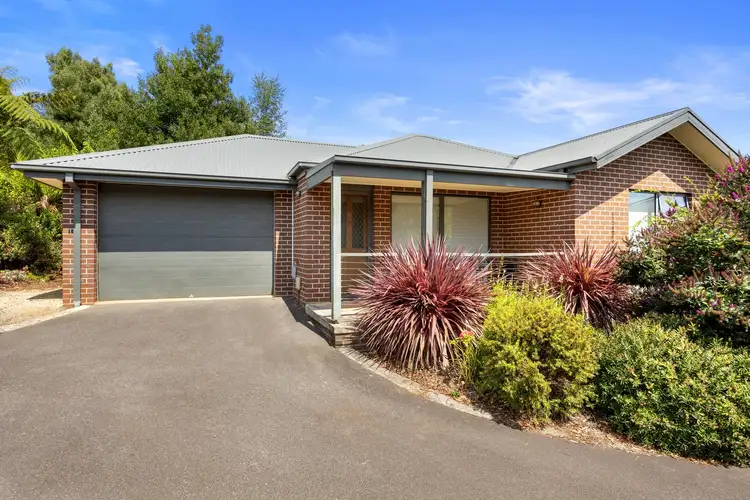Main view of Homely unit listing, 2/4-6 Sedgwick Street, Marysville VIC 3779