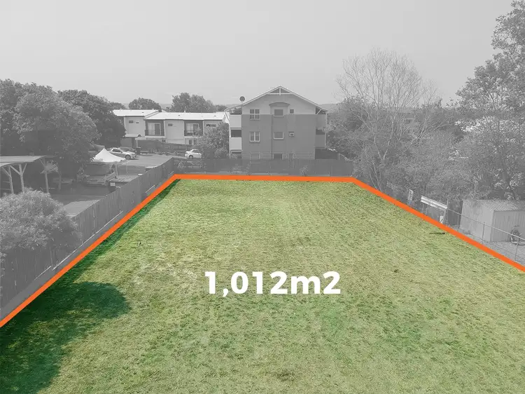 116 Glebe Road, Booval QLD 4304