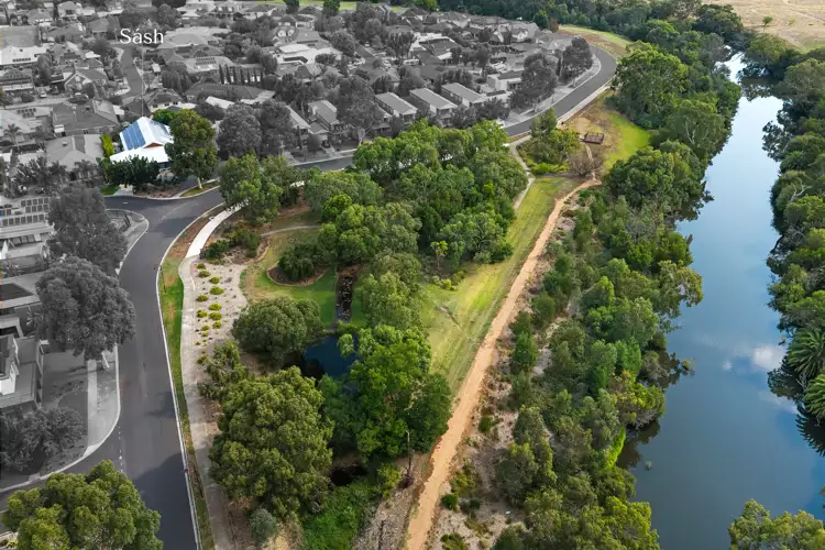 Second view of Homely house listing, 9 MacLean Court, Tarneit VIC 3029