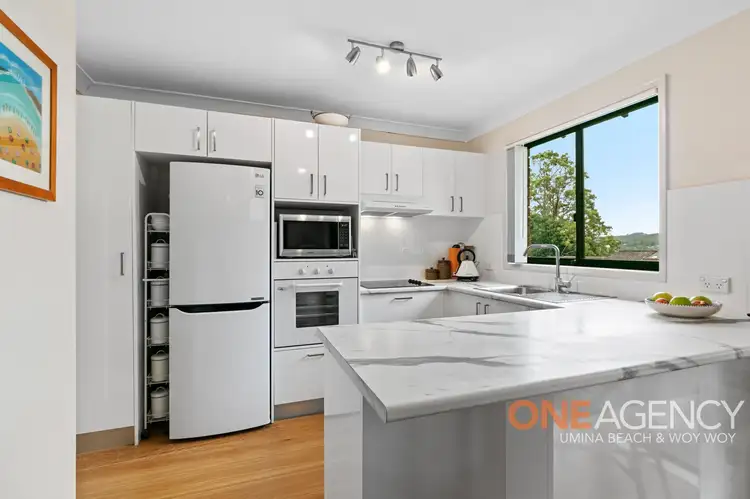 Third view of Homely townhouse listing, 15/31 Fiona Street, Point Clare NSW 2250
