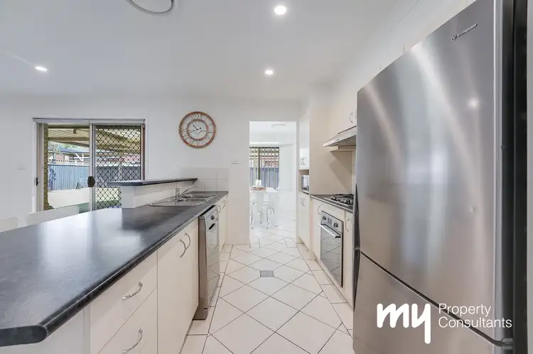 Third view of Homely house listing, 10 Spring Hill Circle, Currans Hill NSW 2567